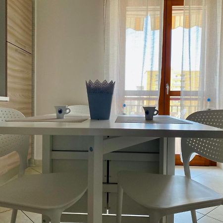 I Due Delfini Apartment Taranto Luaran gambar