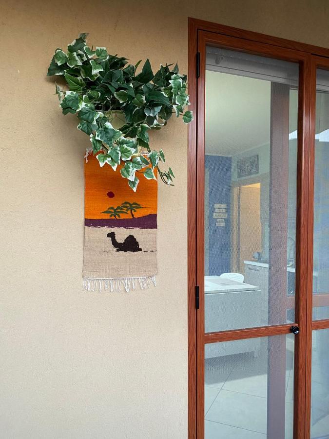 I Due Delfini Apartment Taranto Luaran gambar
